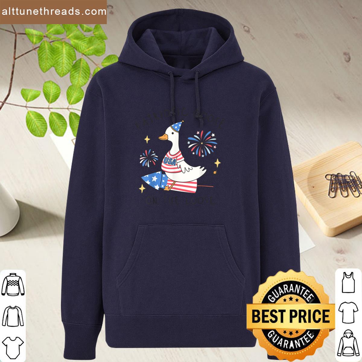 Patriotic Goose On The Loose Funny 4th Of July Silly Goose Shirt