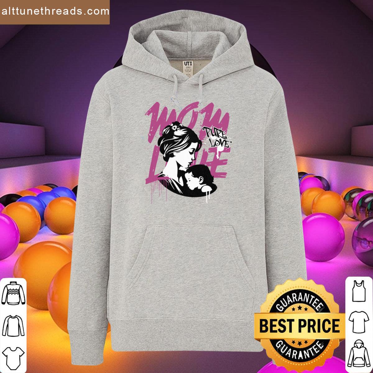 Moms Love Shirt