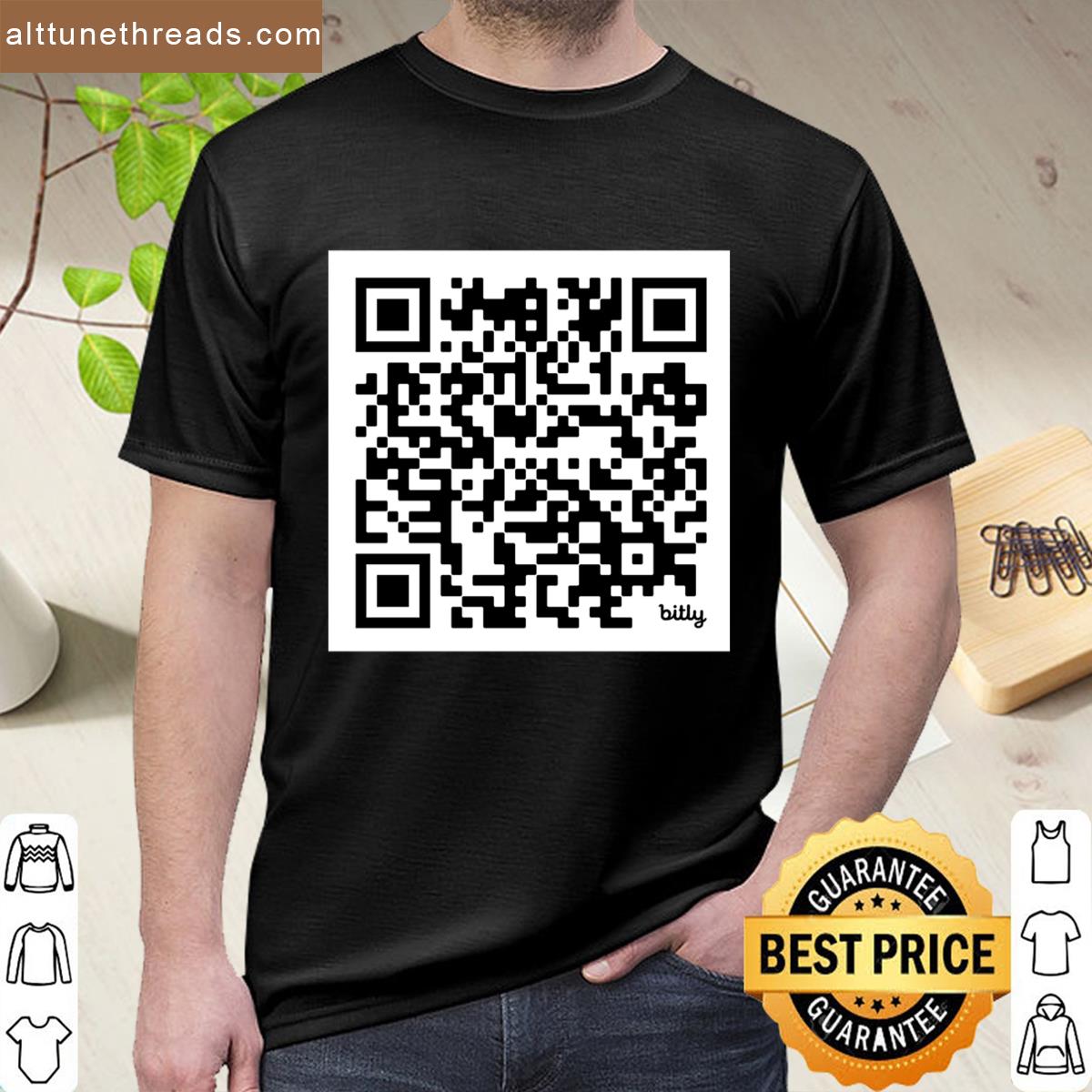 Taylor And Travis Superbowl Kiss Qr Code Scanner Shirt